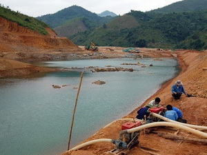 Artifacts dating back 4000 years discovered in central Quang Ngai province